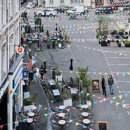 Fully-equipped Next To Flandres Lilla