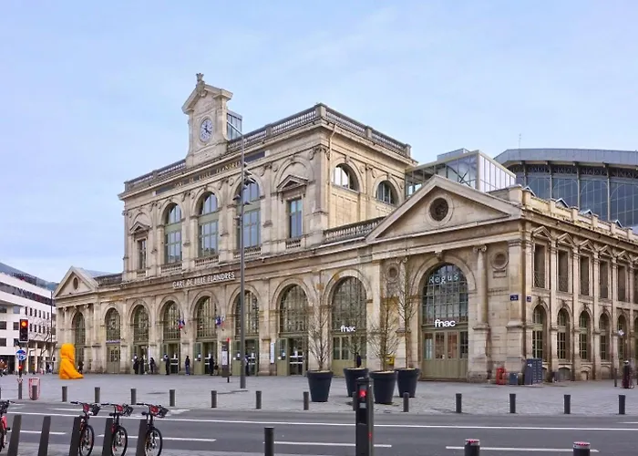 Fully-equipped Next To Flandres Lille